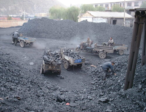 New Coal Rush Threatens China’s ‘Historic’ Solar Shift